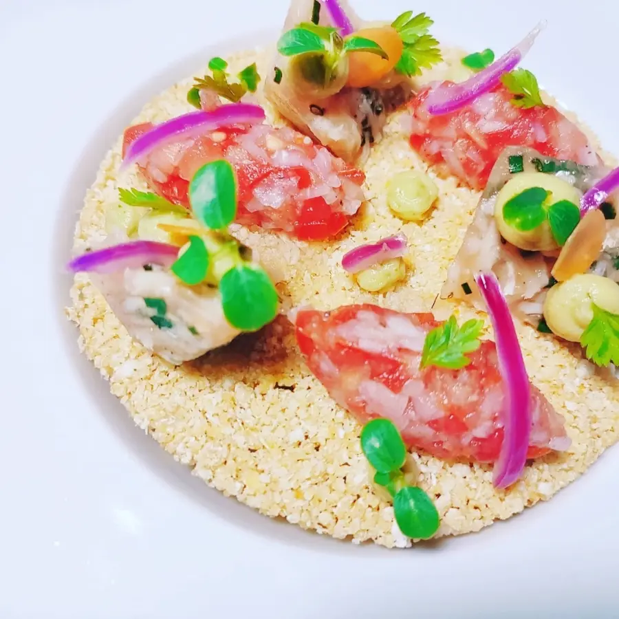 creation thumb for Avocat saleted fish manioca
