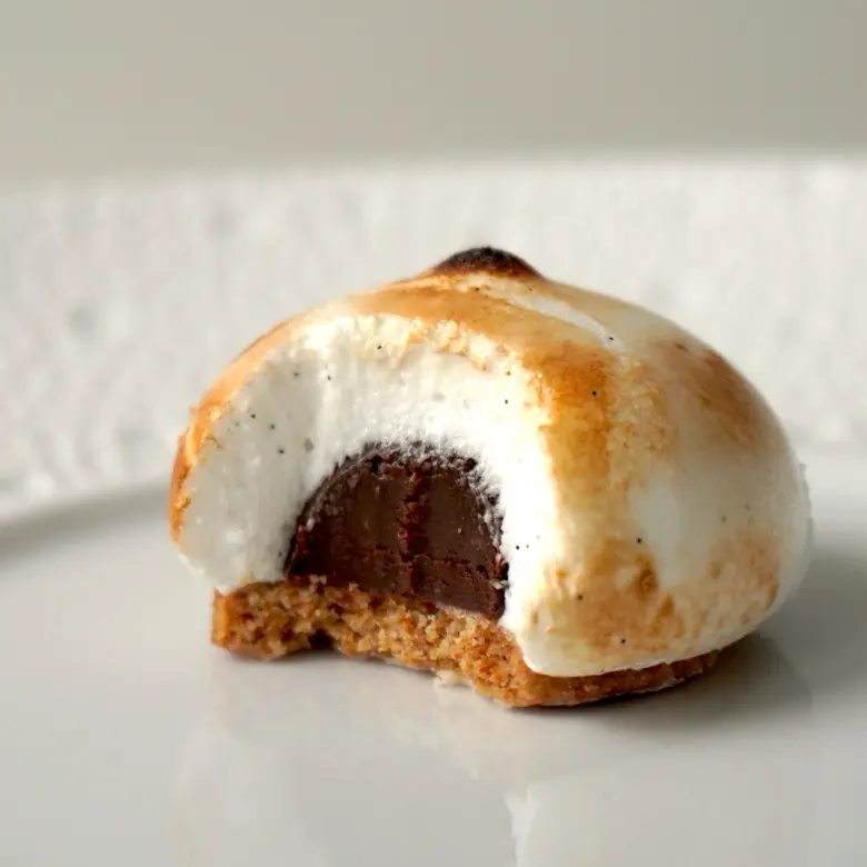 creation thumb for S’mores Petit Four