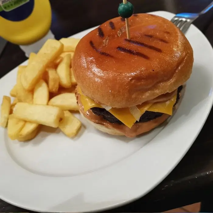 creation thumb for Burger