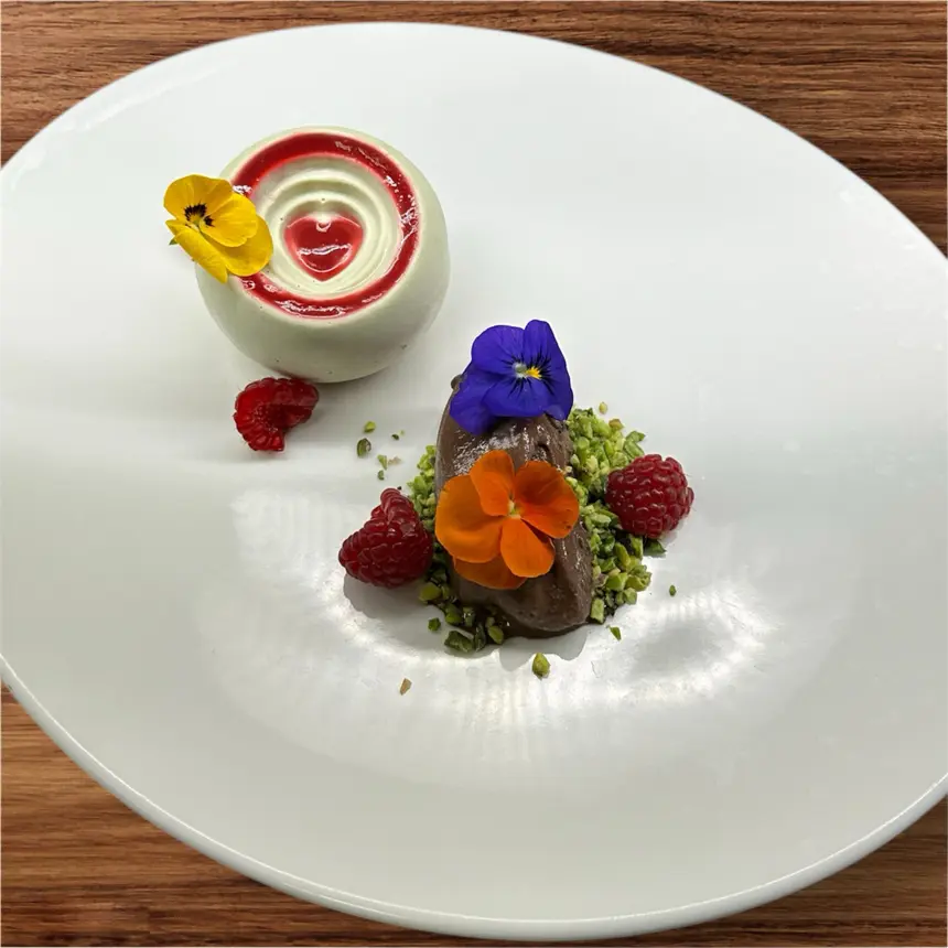 creation thumb for Vegan Pistachio Panna Cotta
