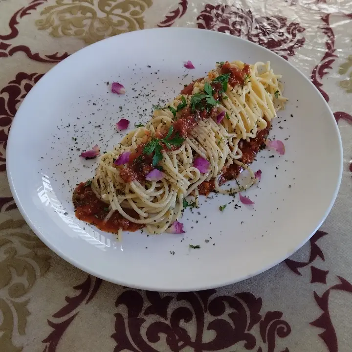 creation thumb for Spaghetti Bolognese