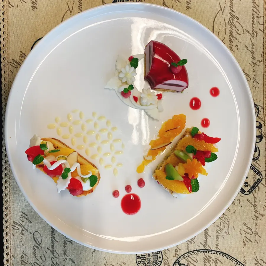 creation thumb for raspberry musse,tart,fruits cake