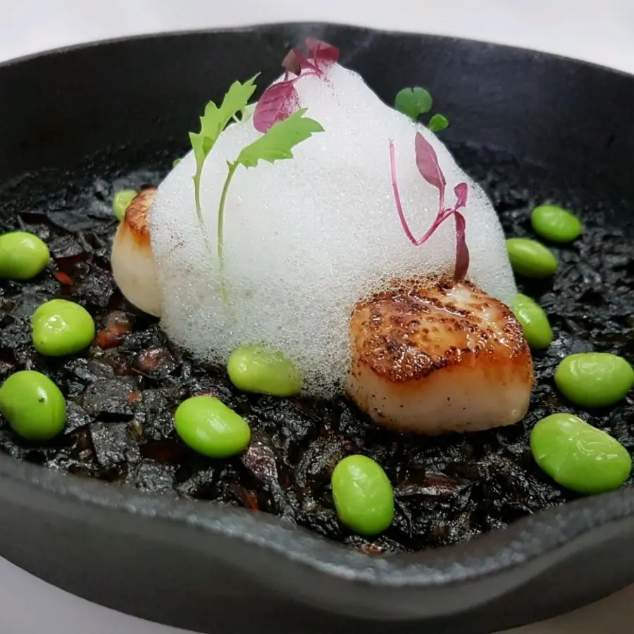 creation thumb for Grilled scallops with black rice and yuzu air