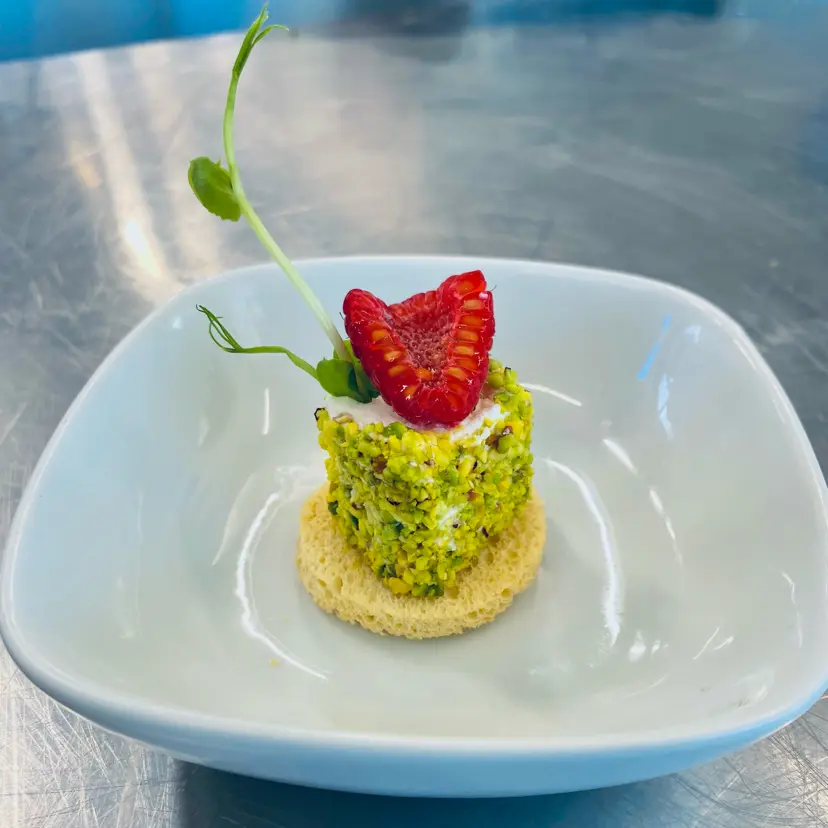 creation thumb for Caprino,pistacchio,lampone