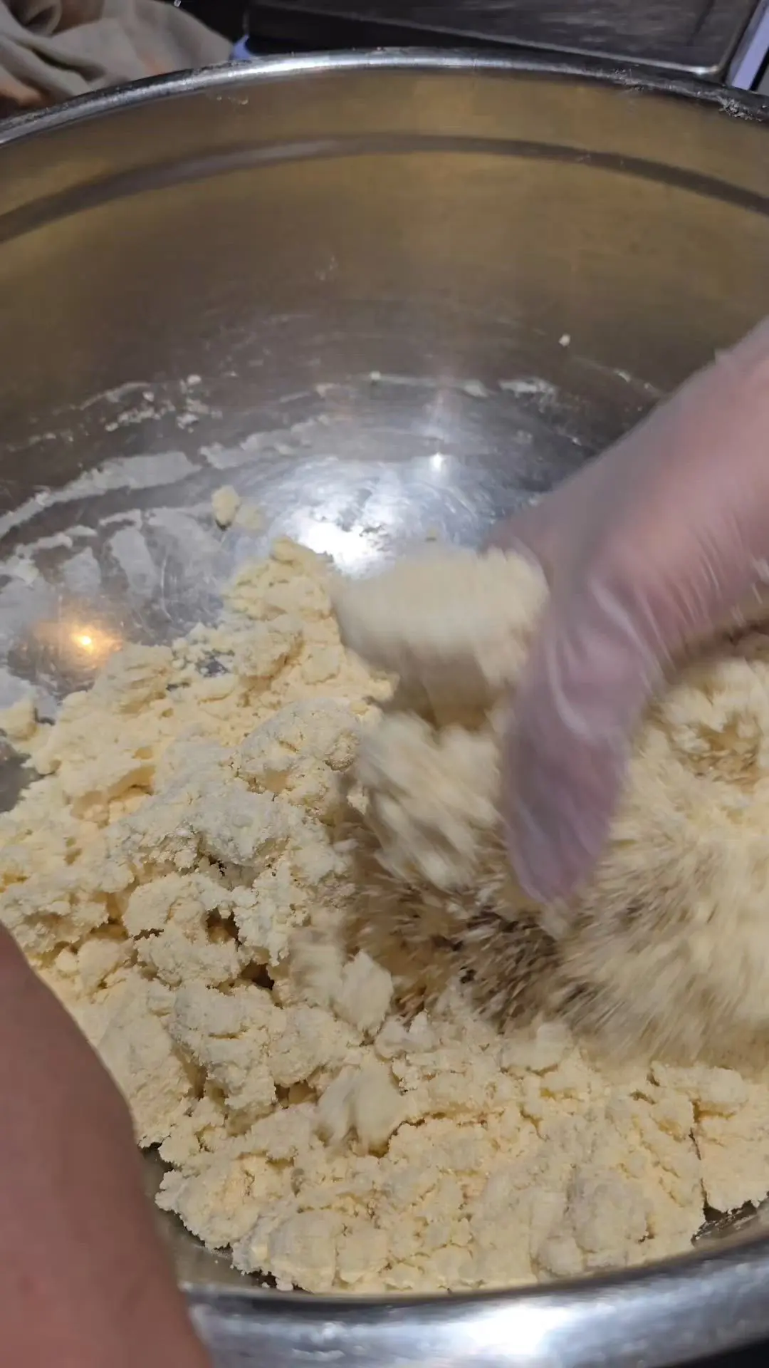 creation thumb for Fresh calamarata pasta