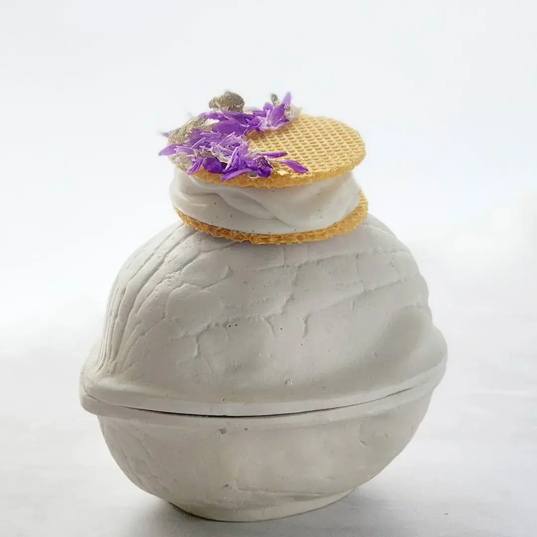 creation thumb for Chocolate, Jerusalem artichoke ganache