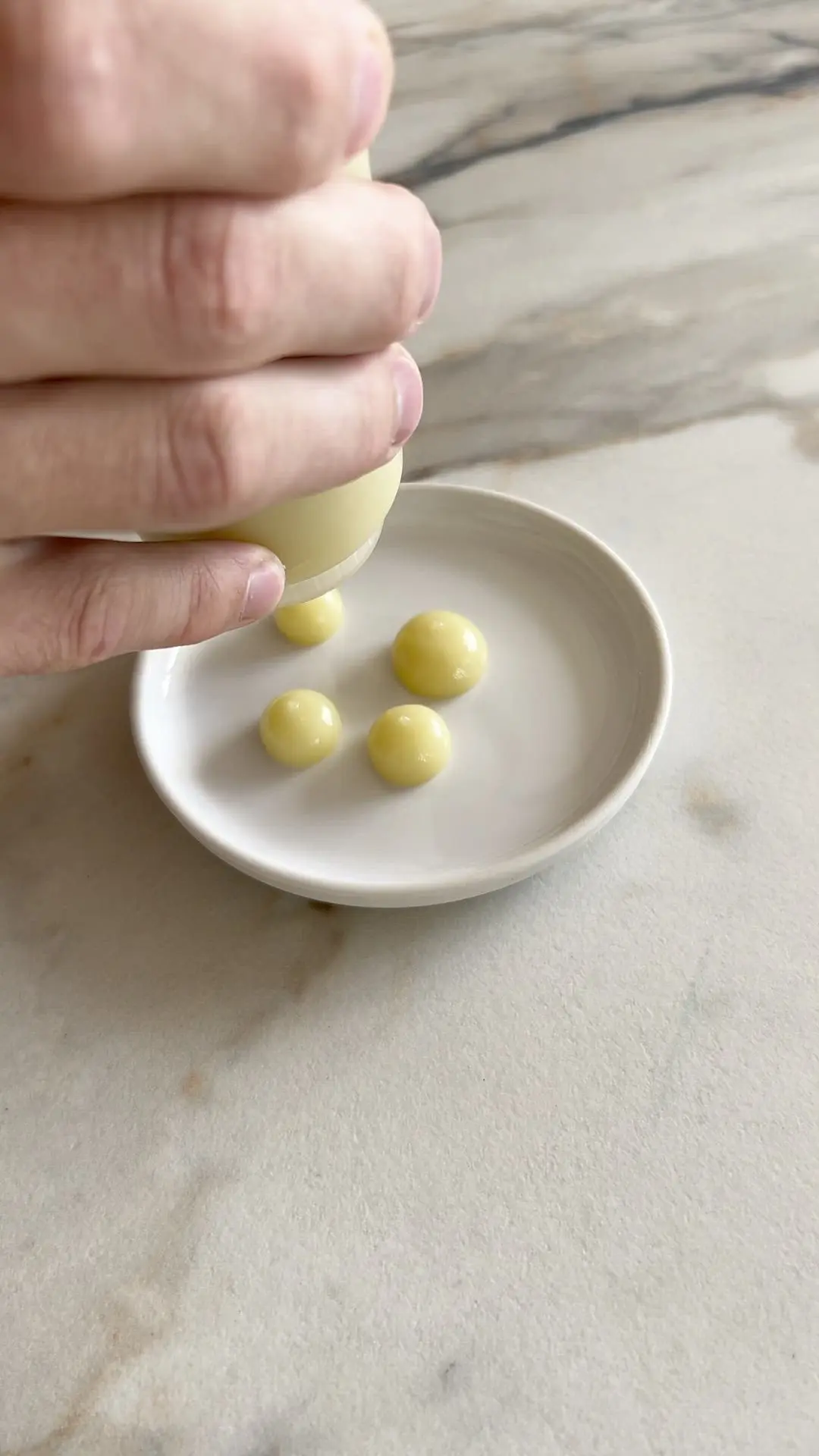creation thumb for Elderflower cream