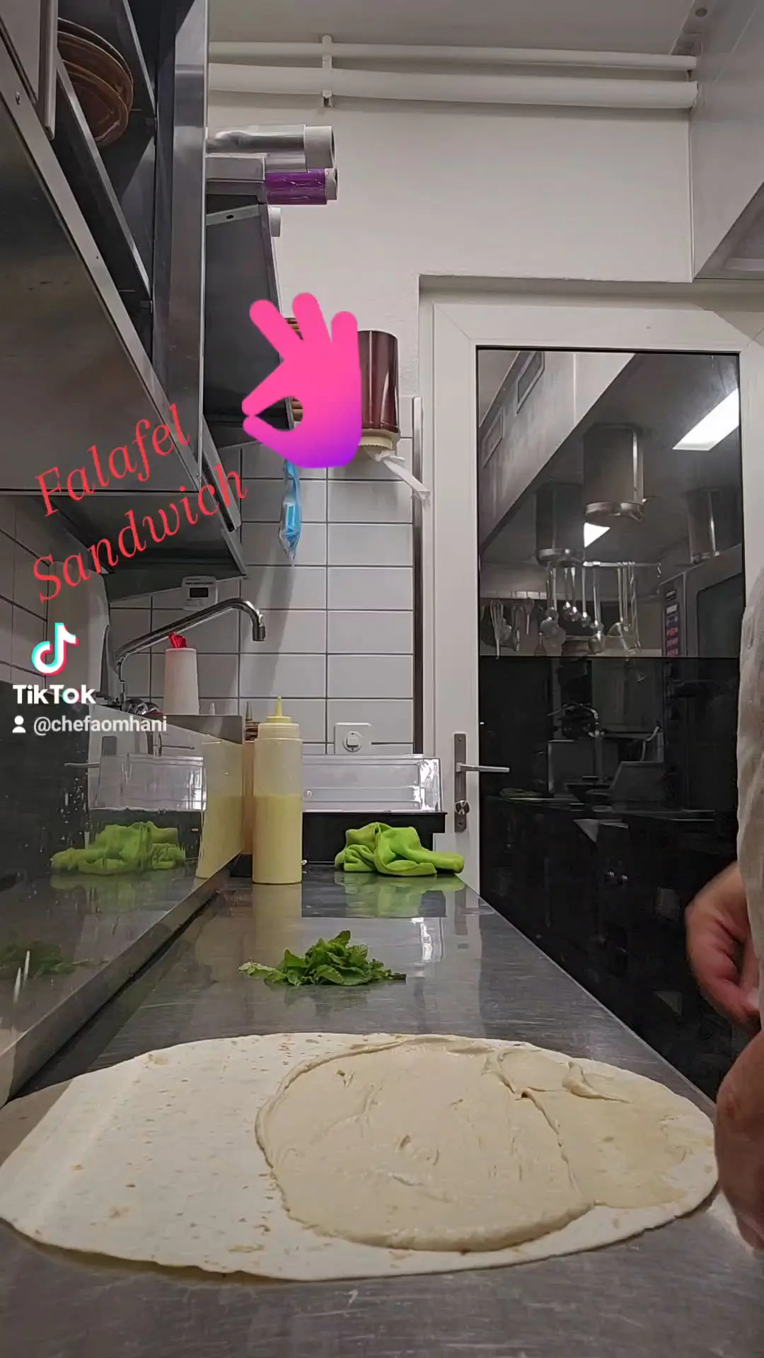 creation thumb for Falafel sandwich