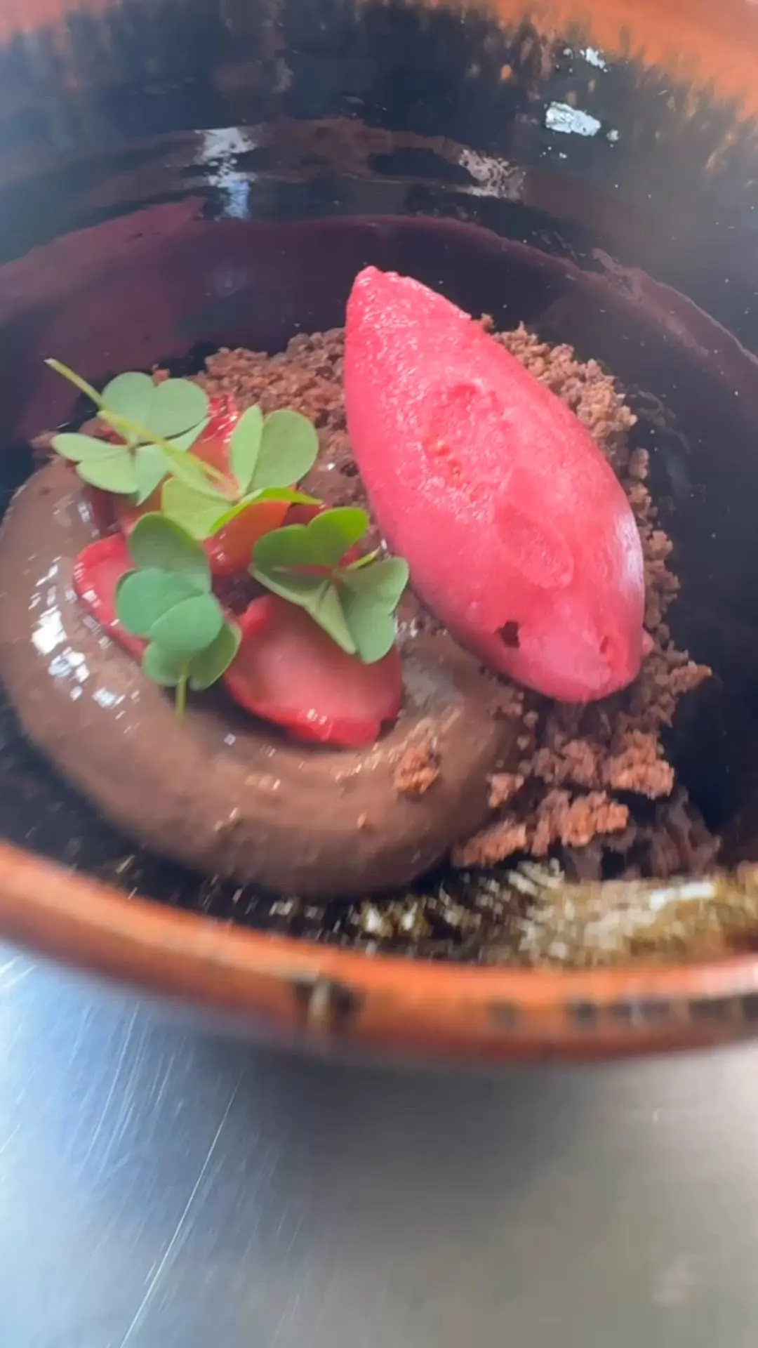 creation thumb for Cioccolato-peperoncino/guava fermentata/ibisco