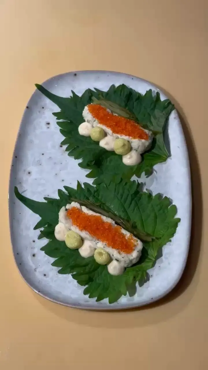 creation thumb for Crab Shiso Tacos
