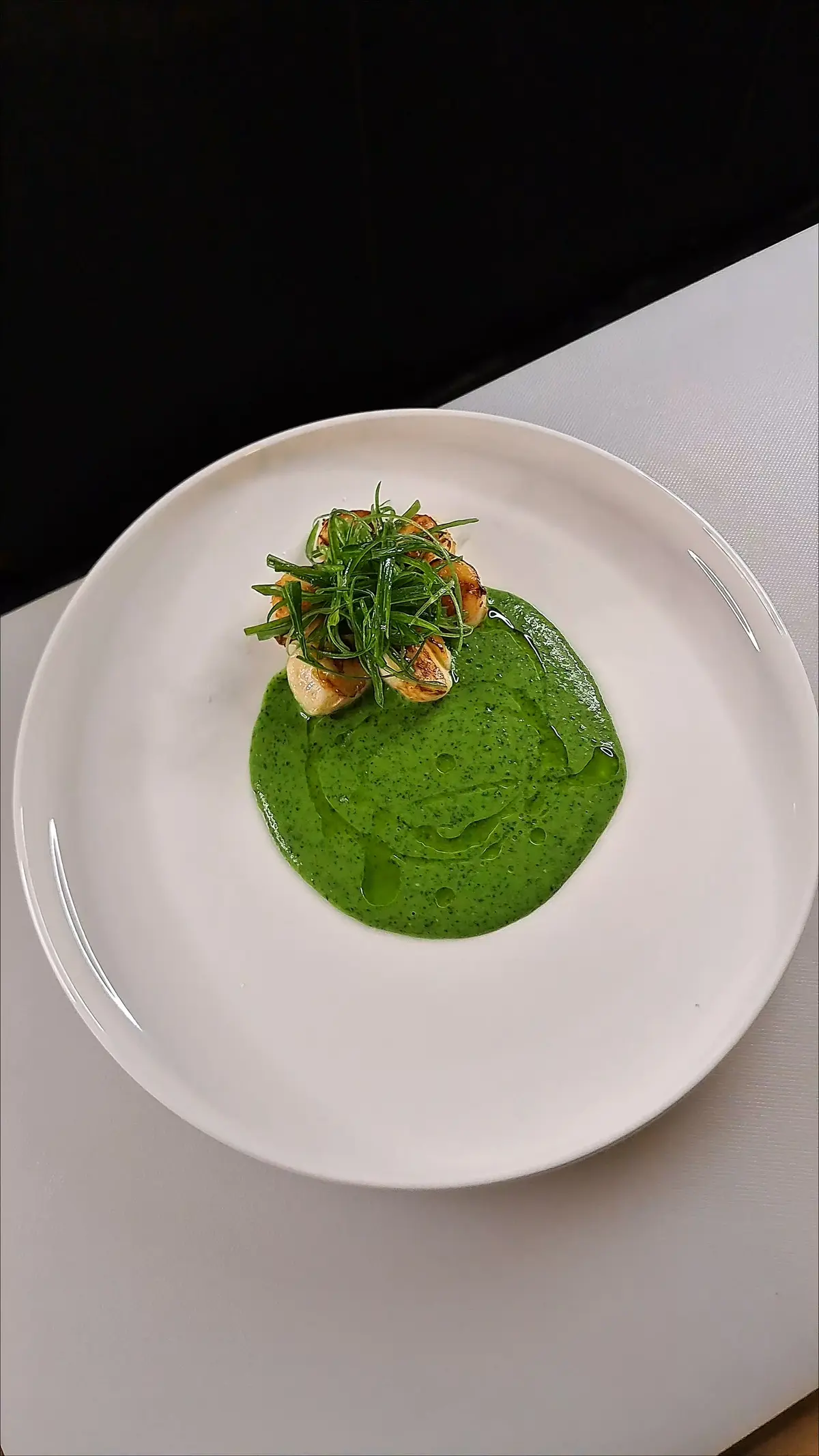 creation thumb for 🫛Peas & spinach cream | Scallop | Chives oil