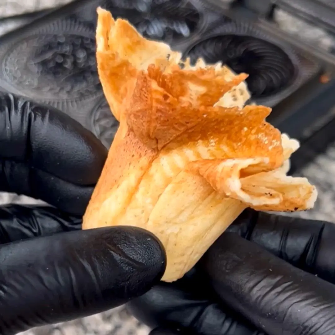 creation thumb for Moscato Waffel Basket