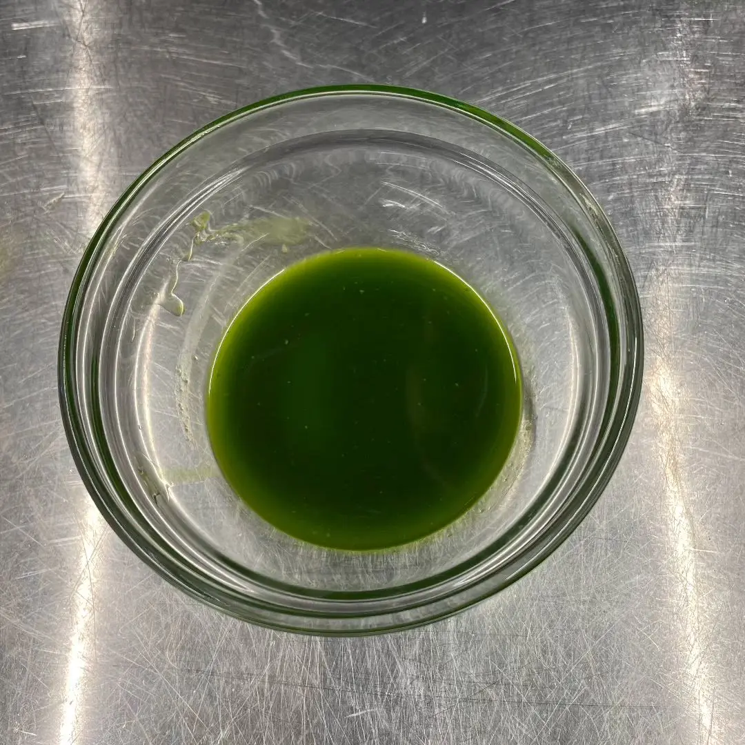creation thumb for Green Chives Oil