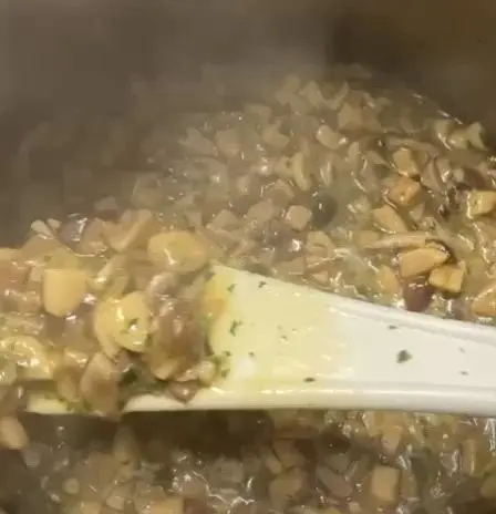 creation thumb for Mushroom Ragù