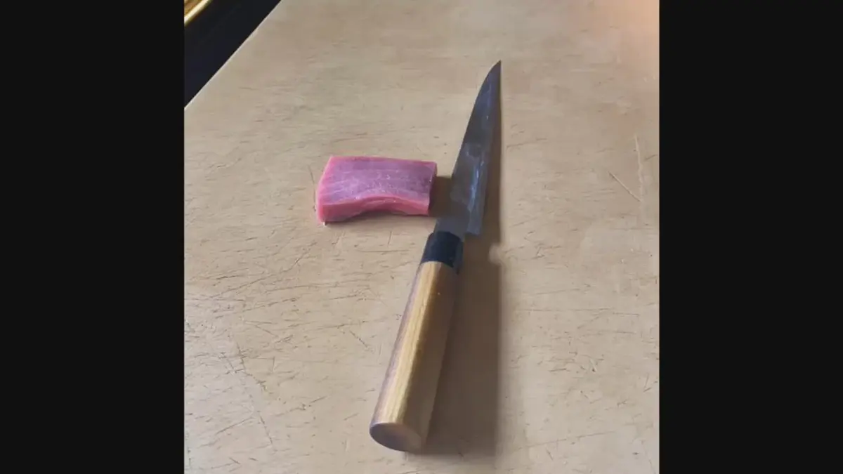 creation thumb for Tuna nigiri