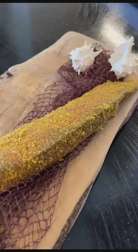 creation thumb for Caballa Curada con Curry Mediterráneo