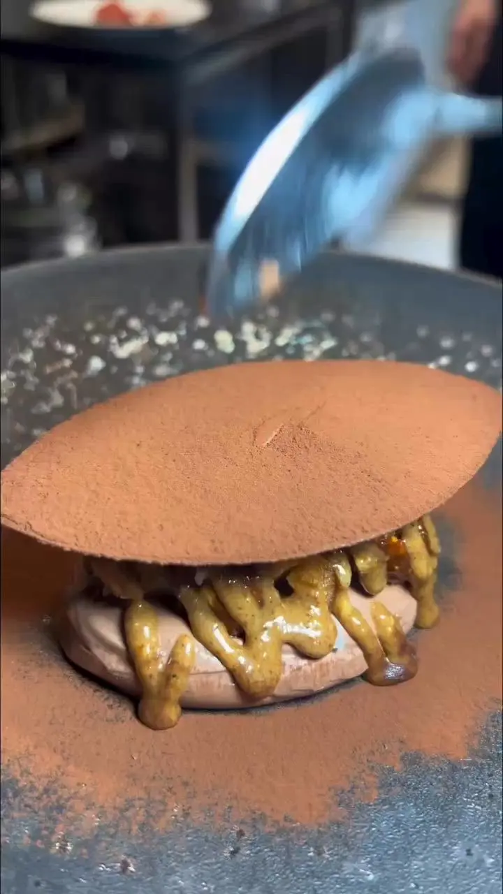 creation thumb for Ganache chocolat & glace pain au levain, noix de pécan caram
