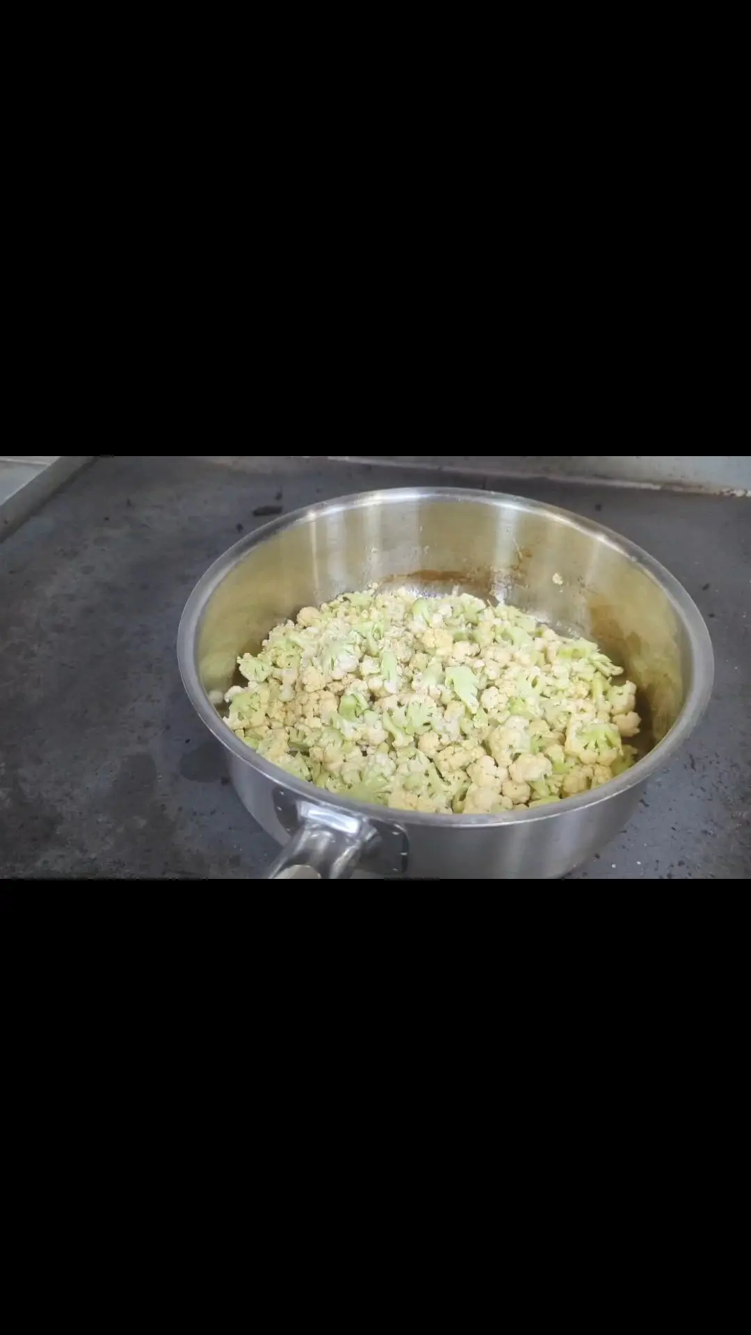 creation thumb for Roasted cauliflower puree