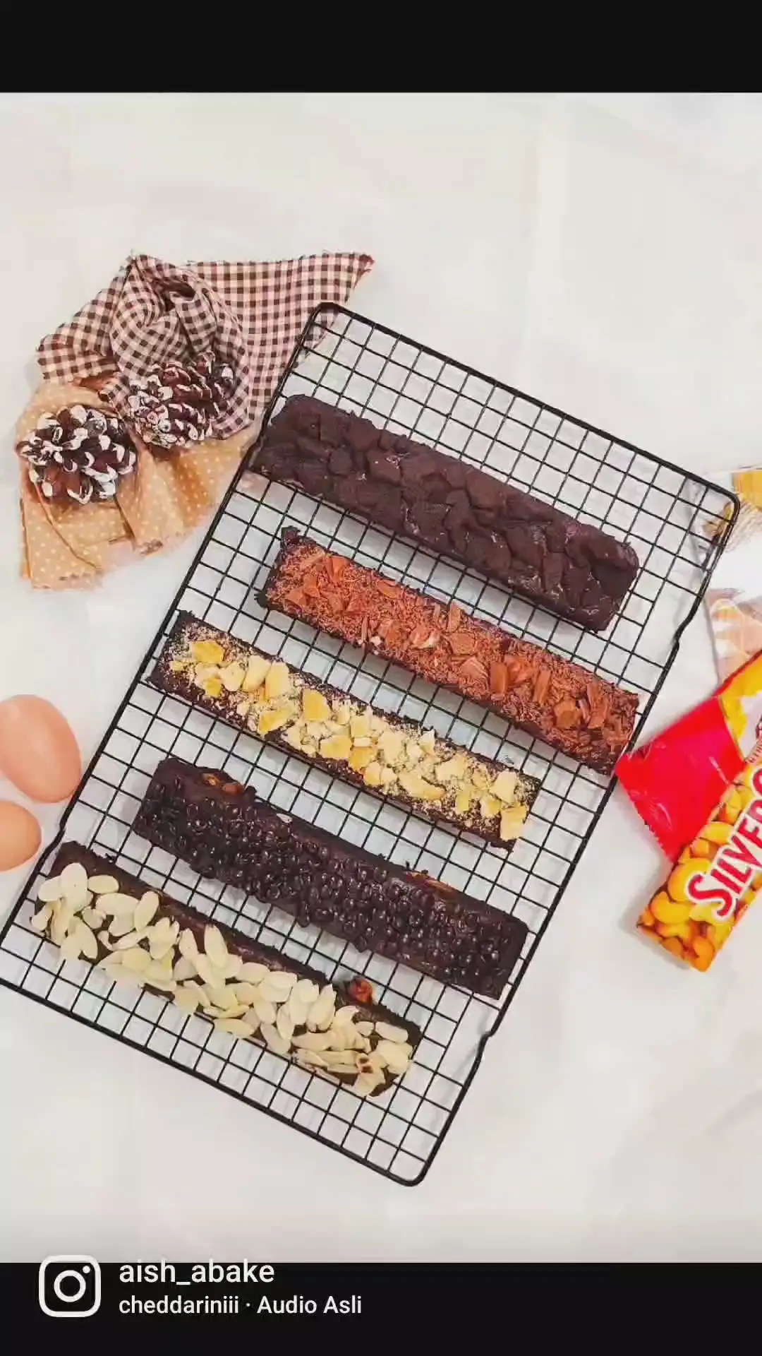 creation thumb for Fudgy chocolate brownies