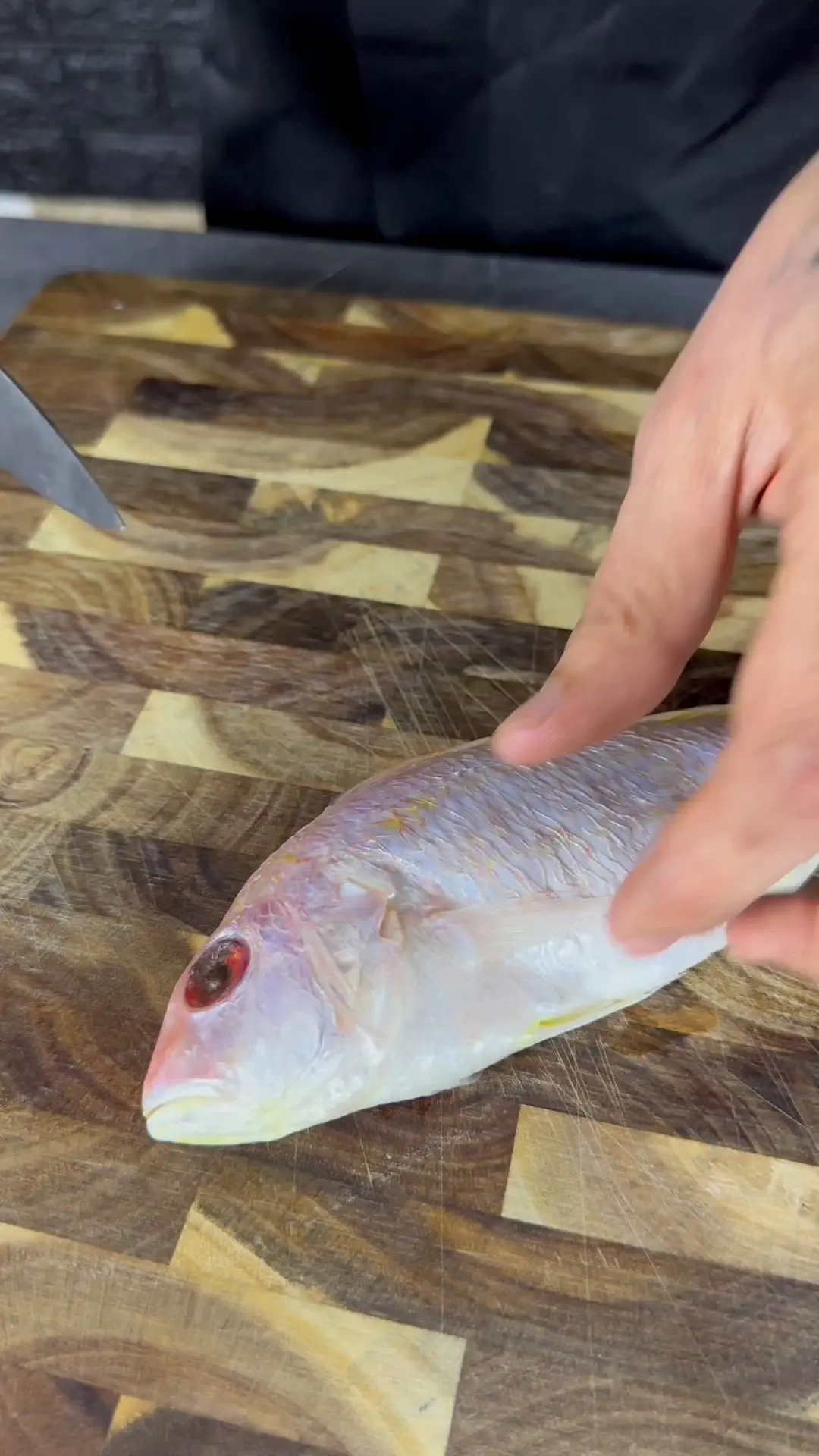 creation thumb for Mousse rellena de pescado con tartaleta de jengibre con limón y jengibre