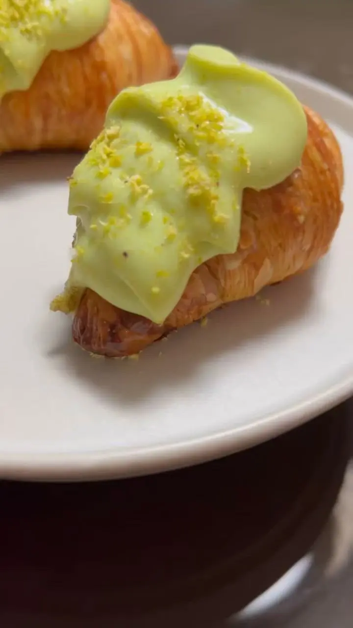 creation thumb for Pistachio Croissant