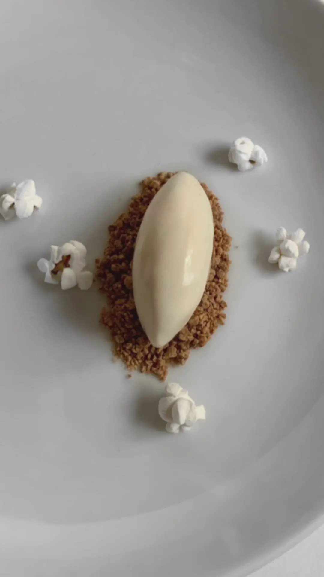 creation thumb for Gelato ai popcorn con croccante di cioccolato caramellato