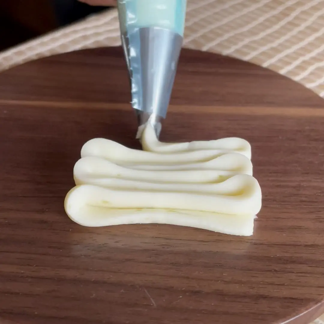 creation thumb for Cream Cheese & Lime Cream