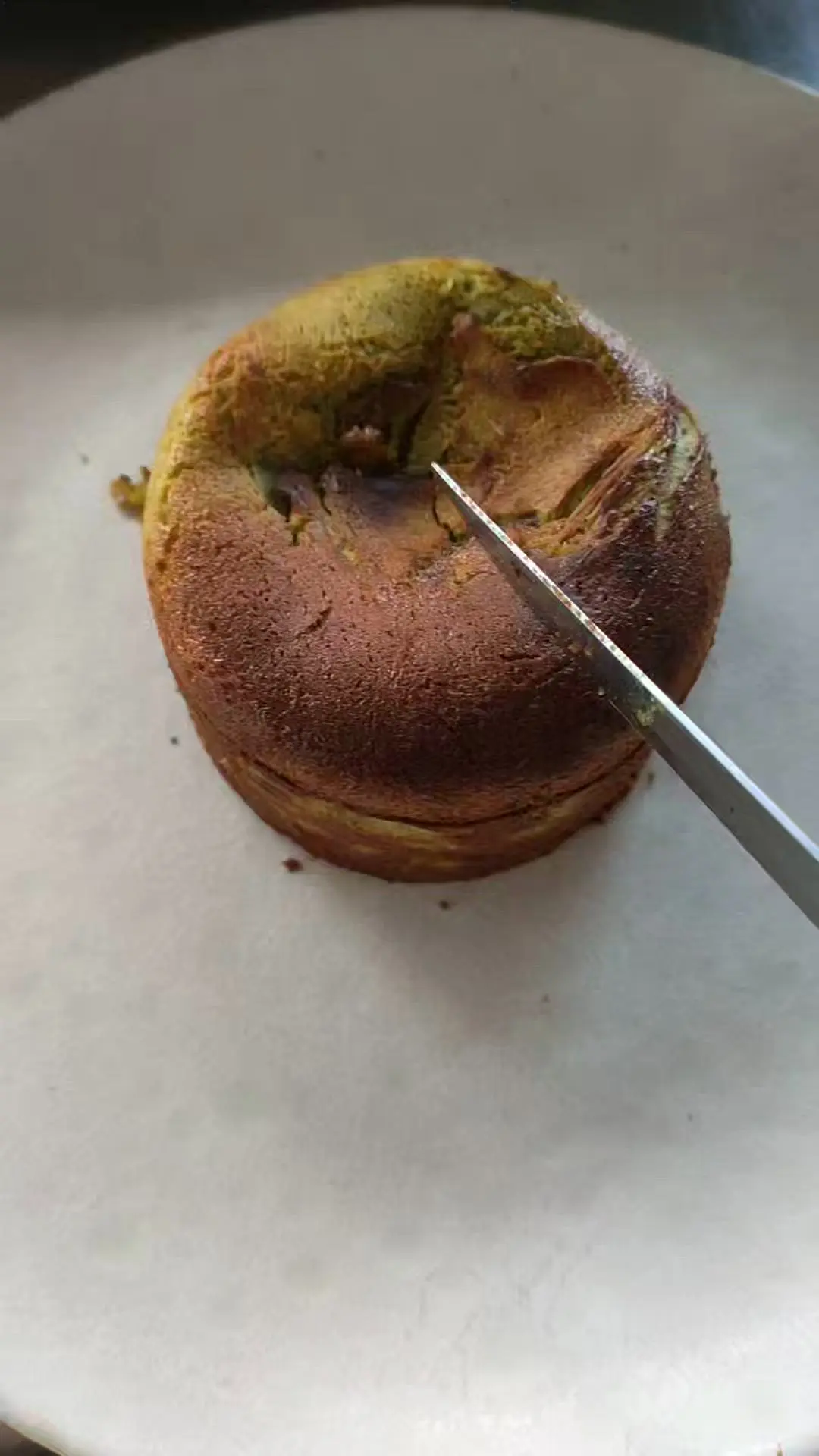 creation thumb for Fluid gluten-free pistachio cake