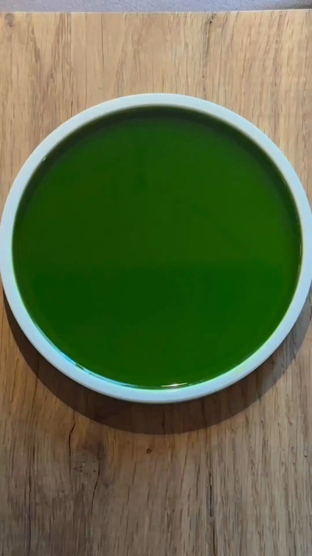 creation thumb for Redcurrant Leaf Oil