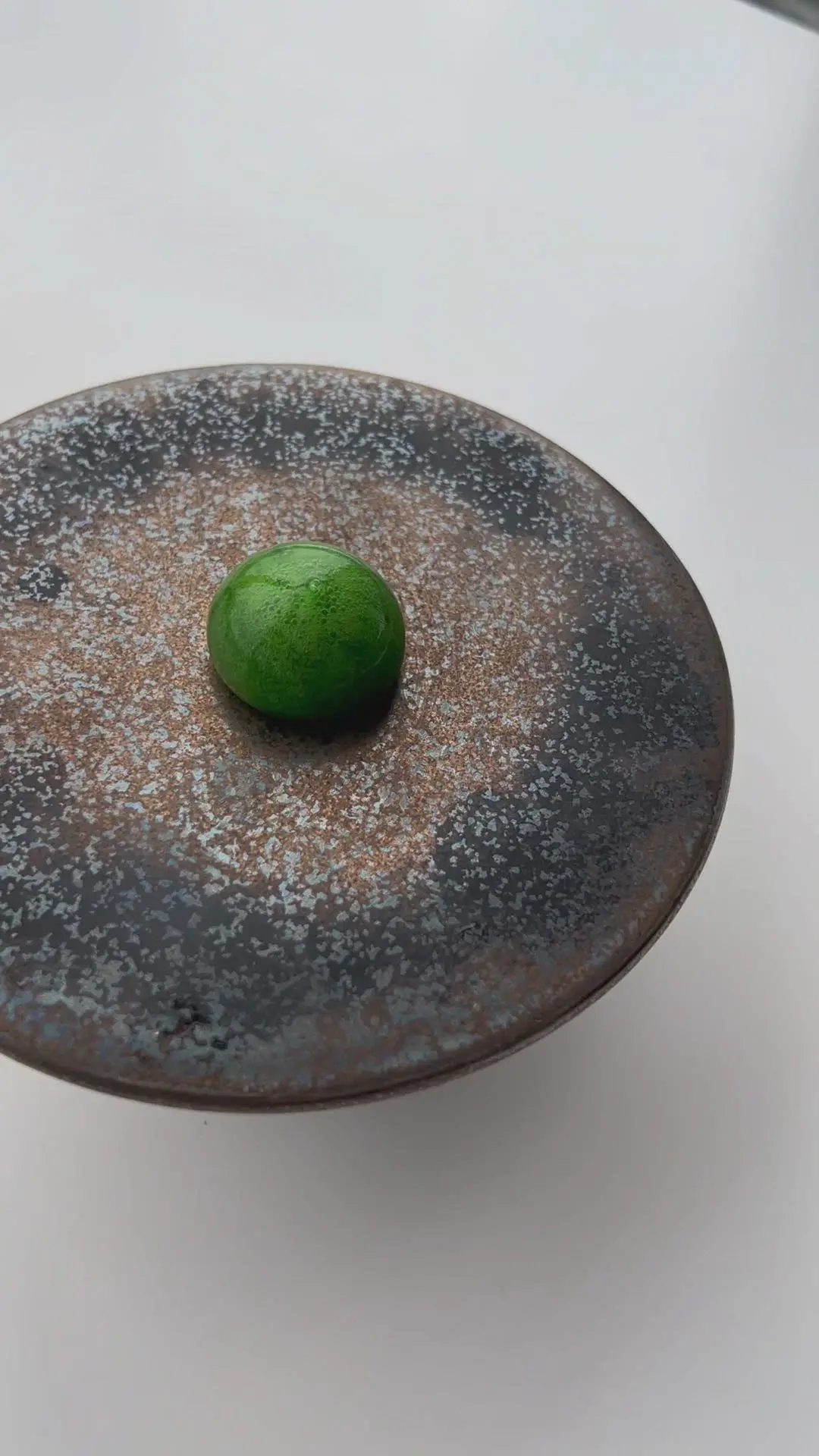 creation thumb for Lemon Verbena Sphere