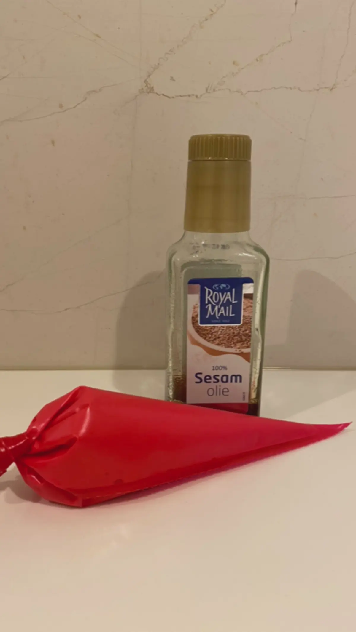 creation thumb for Sesame seed (oil) crème.