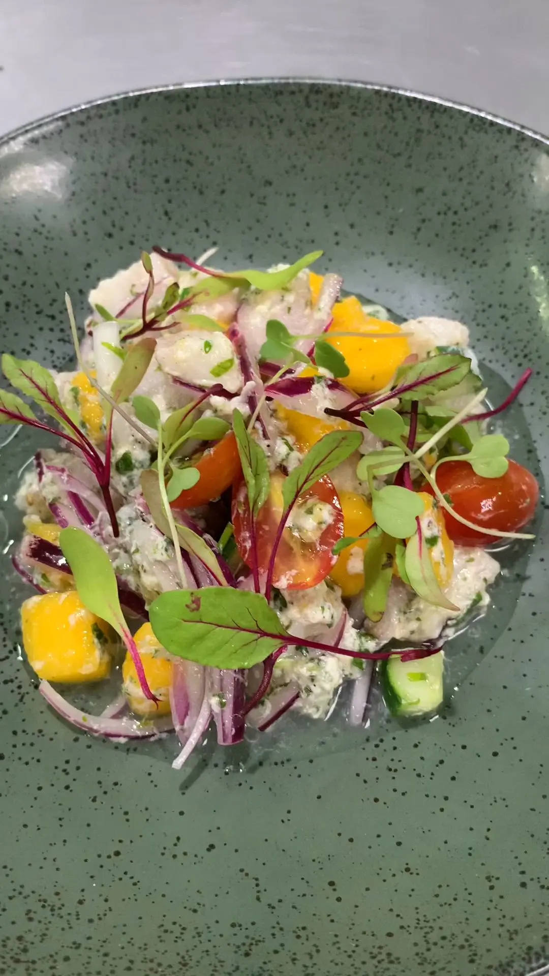 creation thumb for Tropical ceviche 🥥🐟🥭🥒