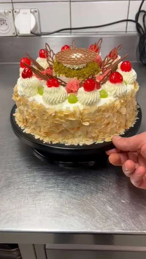 creation thumb for Birthday cake