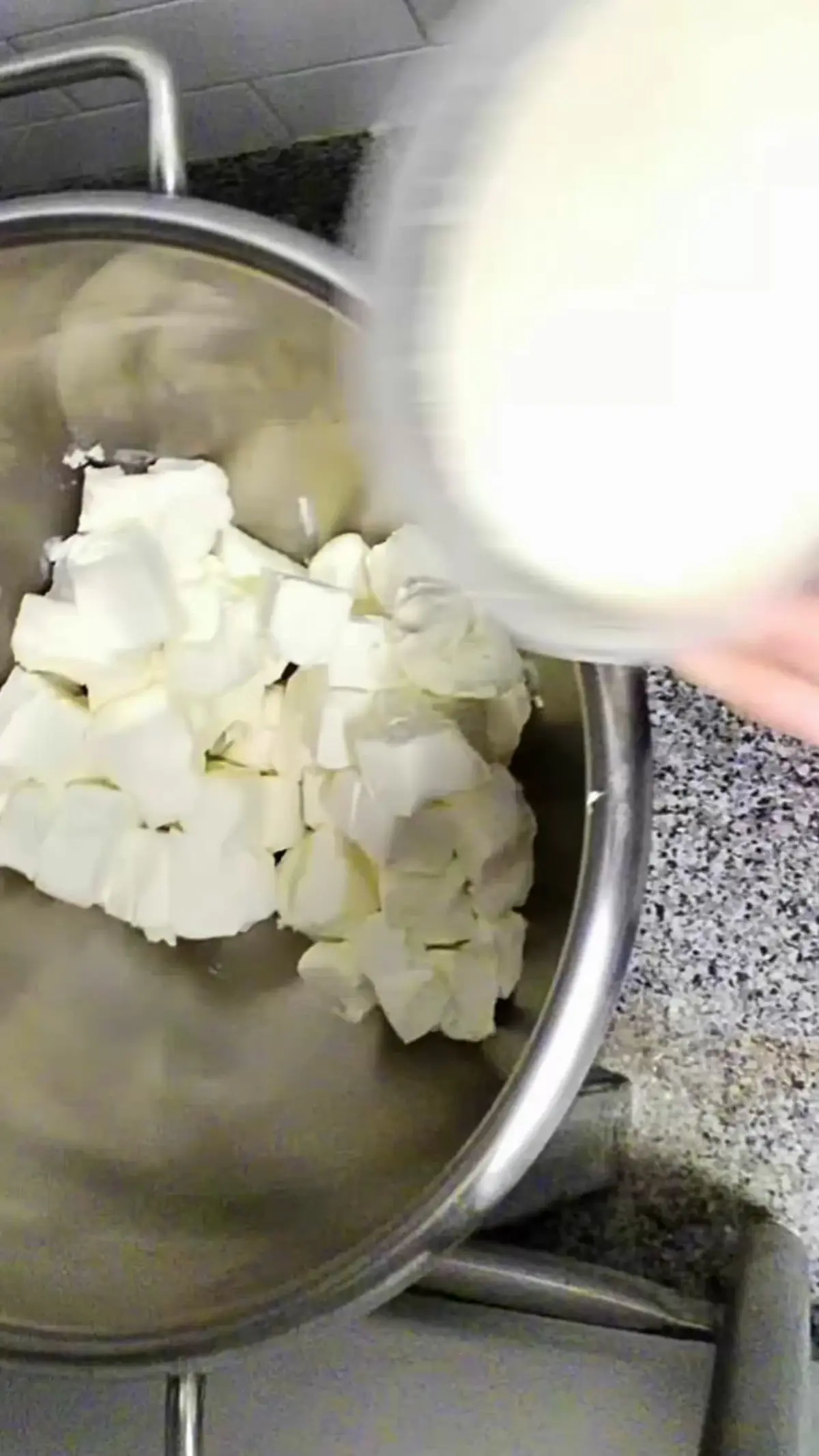 creation thumb for Cheesecake Mousse
