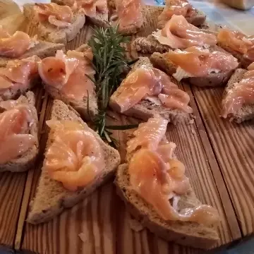 creation thumb for Salmone