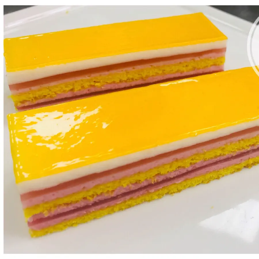 creation thumb for Yuzu,raspberry and mango cake slice