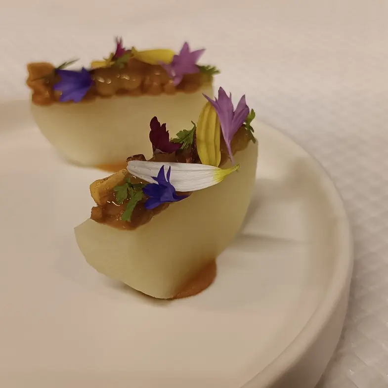 creation thumb for Radish Sweet & Sour,Kalamansi gel,Miso-nutt cream 