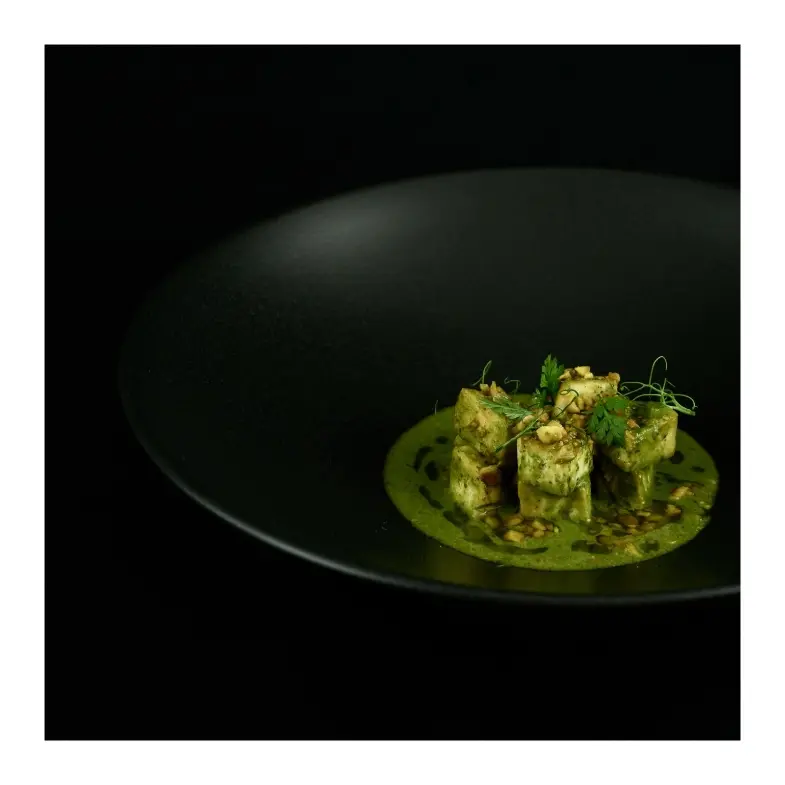 creation thumb for Tofu/Green Curry/Mint/Pistachio 