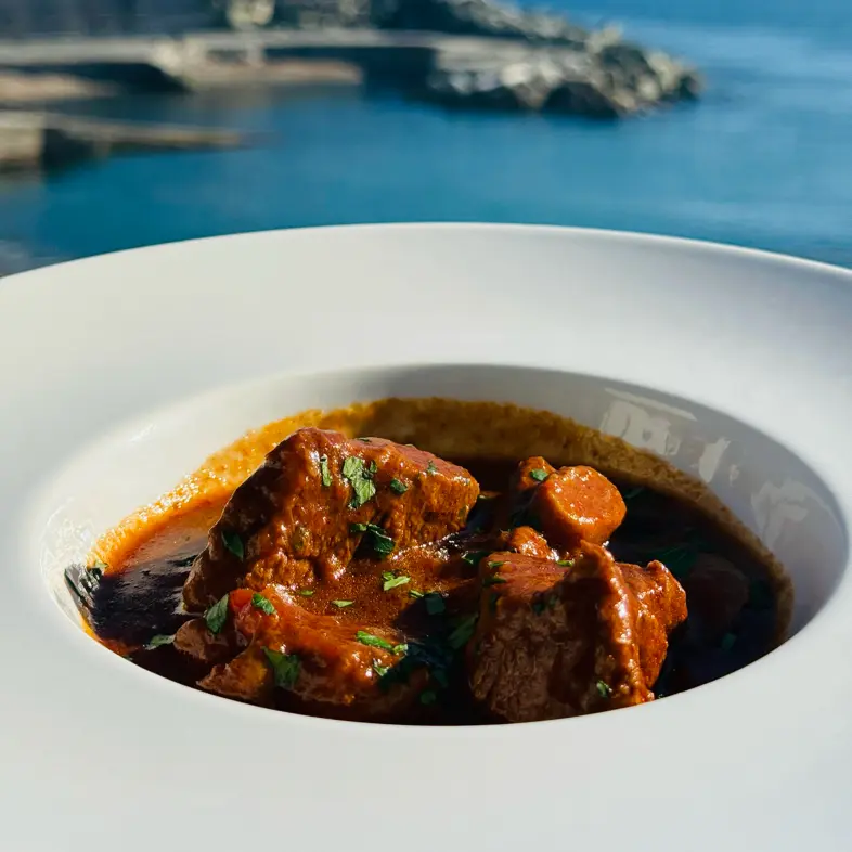 creation thumb for Beef Stew with Mushrooms accompanied by mushrooms flavors