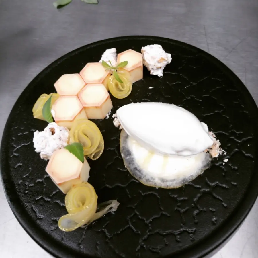 creation thumb for Honigmousse almalfi zitrone yoghurt