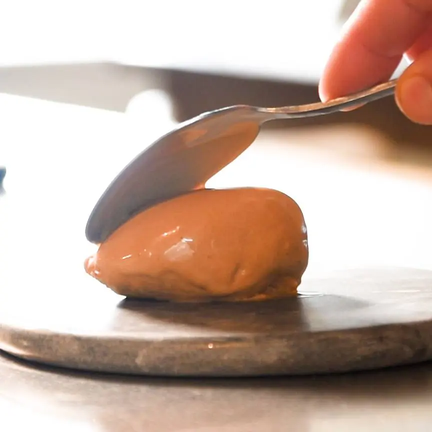 creation thumb for Caramelized white chocolate and miso ice cream