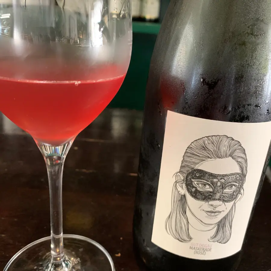 creation thumb for Maskerade Rosé