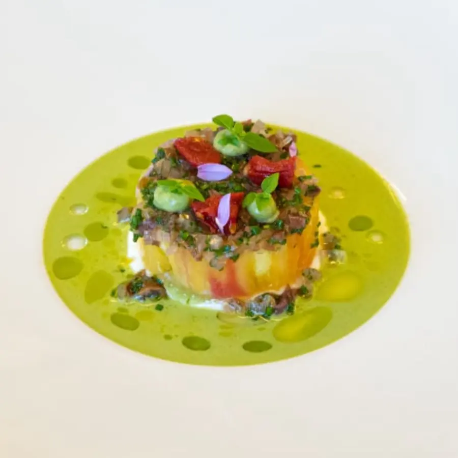 creation thumb for Ananas tomato - black olives - kaffirlime - onion oil from Kyoto