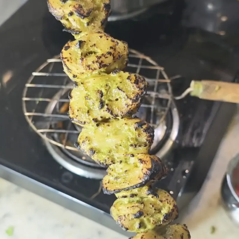 creation thumb for Green marinated soya chaap recipe (india Street food)