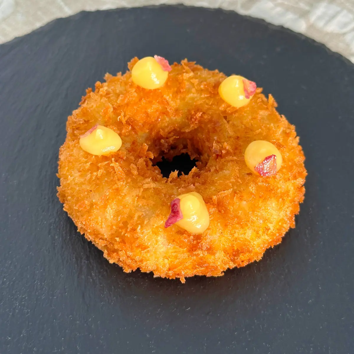 creation thumb for Pear, gorgonzola & walnuts croquette