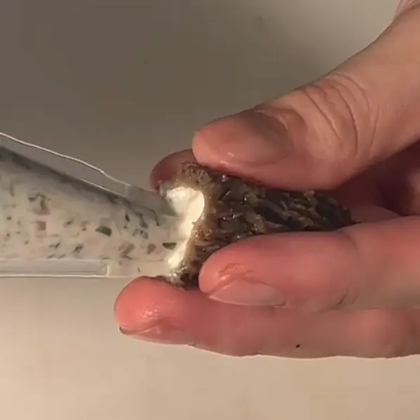 creation thumb for Morel mushrooms stuffed with sweetbreads