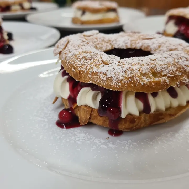 creation thumb for Choux pastry with elderflower, almond and red berries