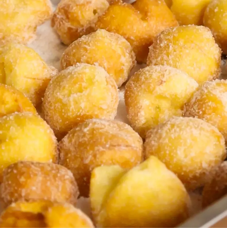 creation thumb for Fried Choux Pastry (Frittelle)