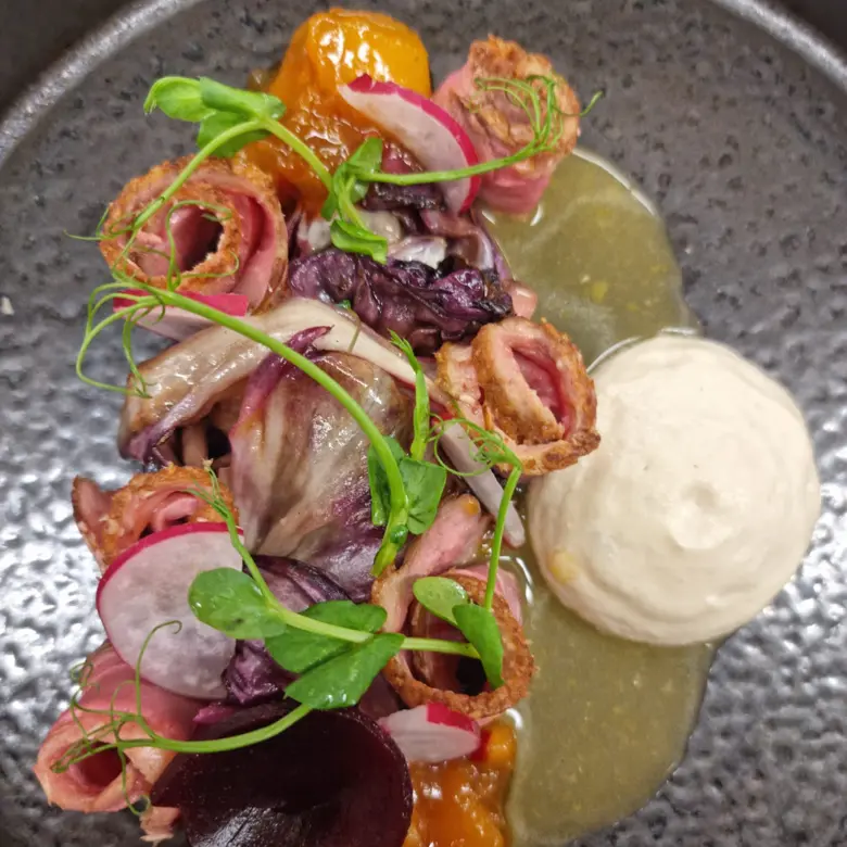 creation thumb for Salade de Canard rôti, chou sauté et confiture de poire