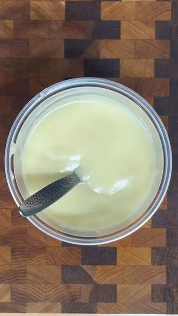 creation thumb for Garlic Confit Sauce
